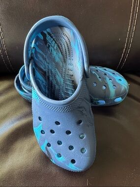 Kids Blue Clog Shoes with Teal Accents